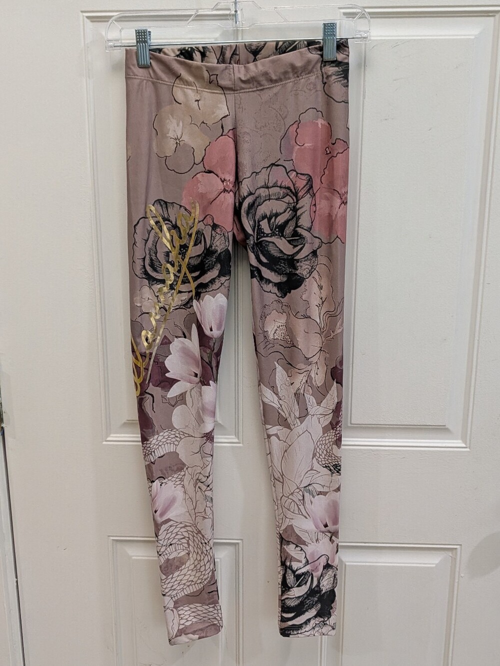Labellamafia Floral Spell Out Leftings
